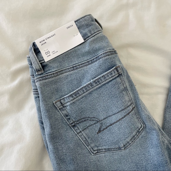 American Eagle Mom Straight Jean 00 - Picture 5 of 7
